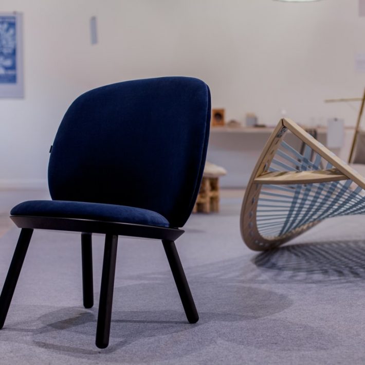 Design Lithuania Caen, EMKO Naive Low Chair